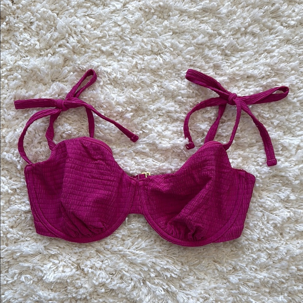 Abercrombie & Fitch Magenta Bikini Top
